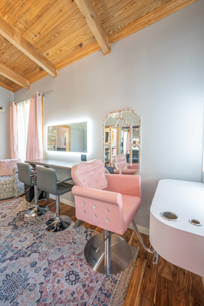 e33a28_ac4687fd207144a69100fba4a780f1fc~mv2