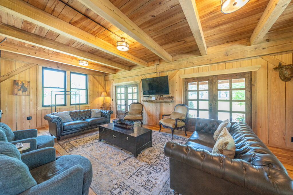 e33a28_efe9273b48fe4b7f903e6aa114697236~mv2